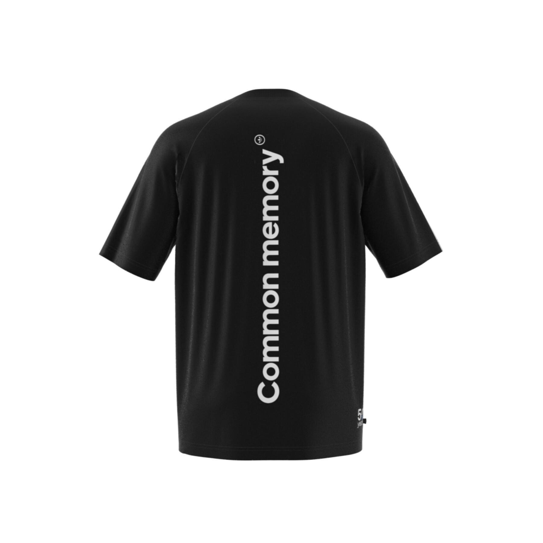 T-Shirt adidas Originals Graphics Common Memory